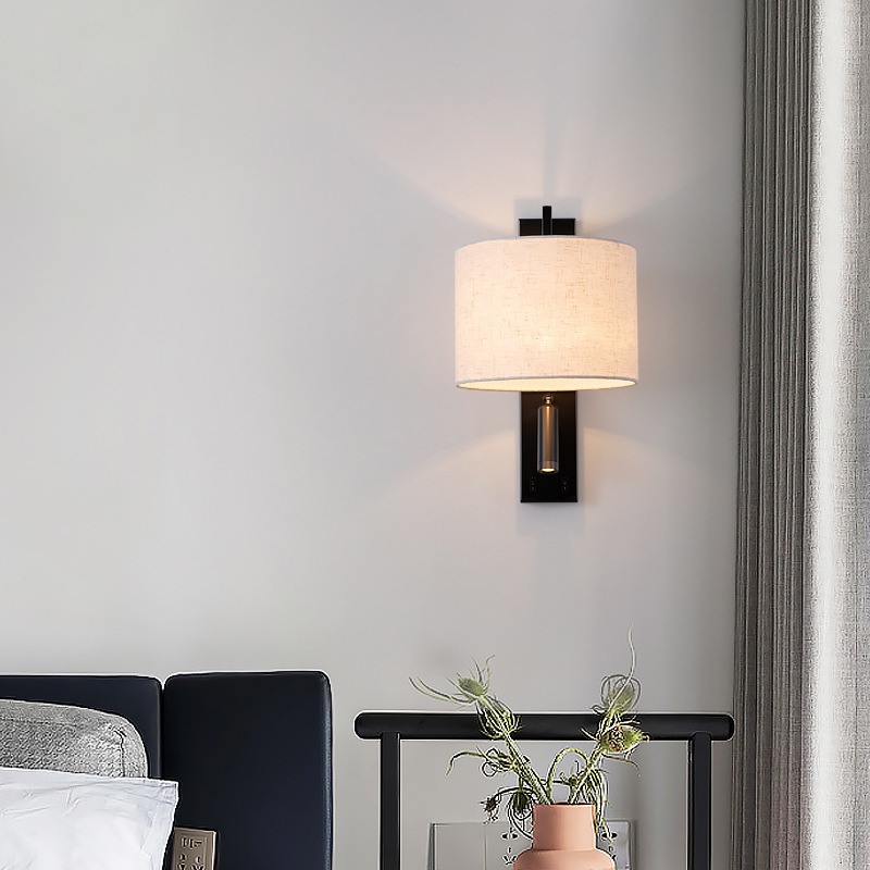 Moderna minimalistička zidna lampa za hotelske sobe, talijanski stil