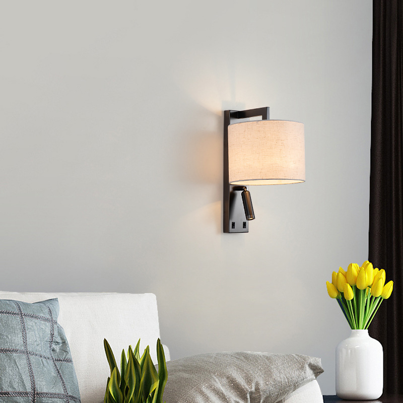 Moderna minimalistička zidna lampa za hotelske sobe, talijanski stil