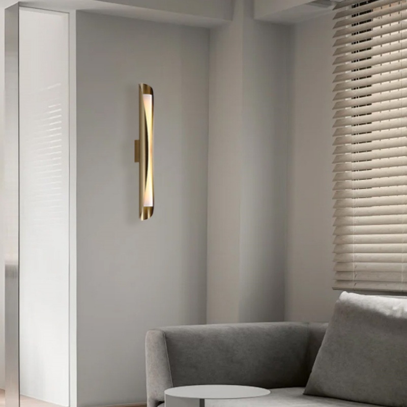 Stenska lampa za stubište vile, minimalistički luksuz, nordijski stil, pogodna za ulaz, hodnik, dnevni boravak i balkon.
