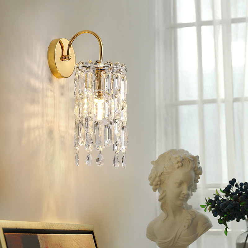 Luksuzna moderna minimalistička zidna lampa za spavaću sobu, kristalni sjenilo, krem završna boja, LED rasvjeta za hodnik i stepenice