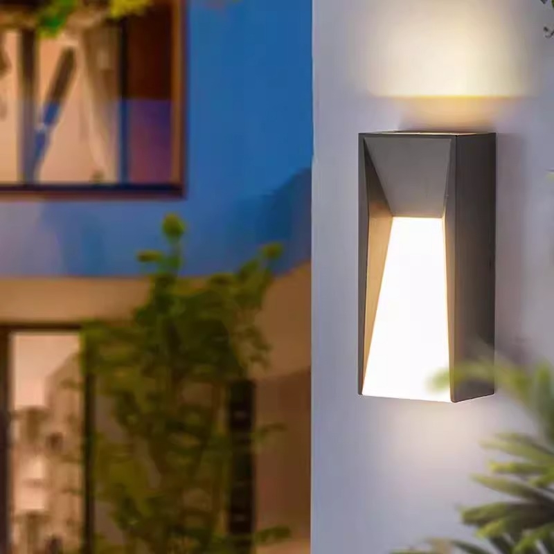 Vanjska zidna svjetiljka za vrt i dvorište, otporna na vlagu, aluminijska vanjska rasvjeta za ulaz, balkon i hodnik