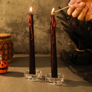 Halloween svijeća s crnim vanjskim omotačem i crvenim unutarnjim dijelom, krvavi efekt, dugačka štapna svijeća za svečanu dekoraciju