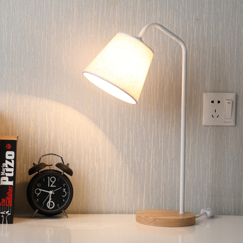 Stolna lampa za spavaću sobu od masivnog drveta s bambusom, američki stil, postmodernistička minimalistička lampica za stol i studij, europska atmosfera