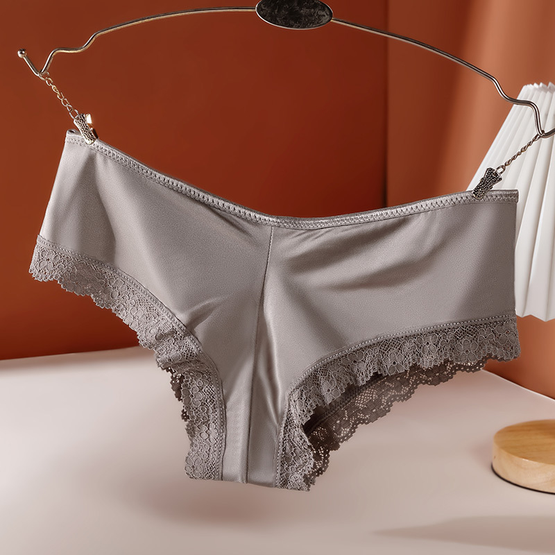 Ženske gaćice od ice silk, bezšivne, niskog struka, s čipkastim rubom