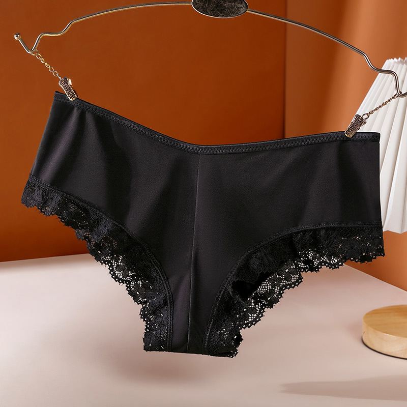 Ženske gaćice od ice silk, bezšivne, niskog struka, s čipkastim rubom