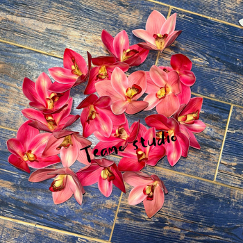 3D ispisano umjetno cvijeće: glave Phalaenopsis orhideje i magnolije za svadbene pakiranje darova