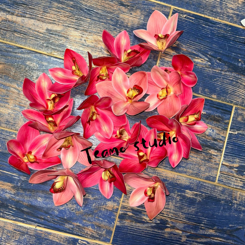 3D ispisano umjetno cvijeće: glave Phalaenopsis orhideje i magnolije za svadbene pakiranje darova