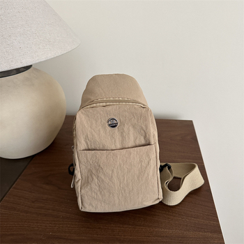 Notelli ženska nylon crossbody torba, ulični stil, jesen 2025, lagana, unutarnja pretinac za mobitel, zatvaranje na zip, vanjska otvorena pretinac