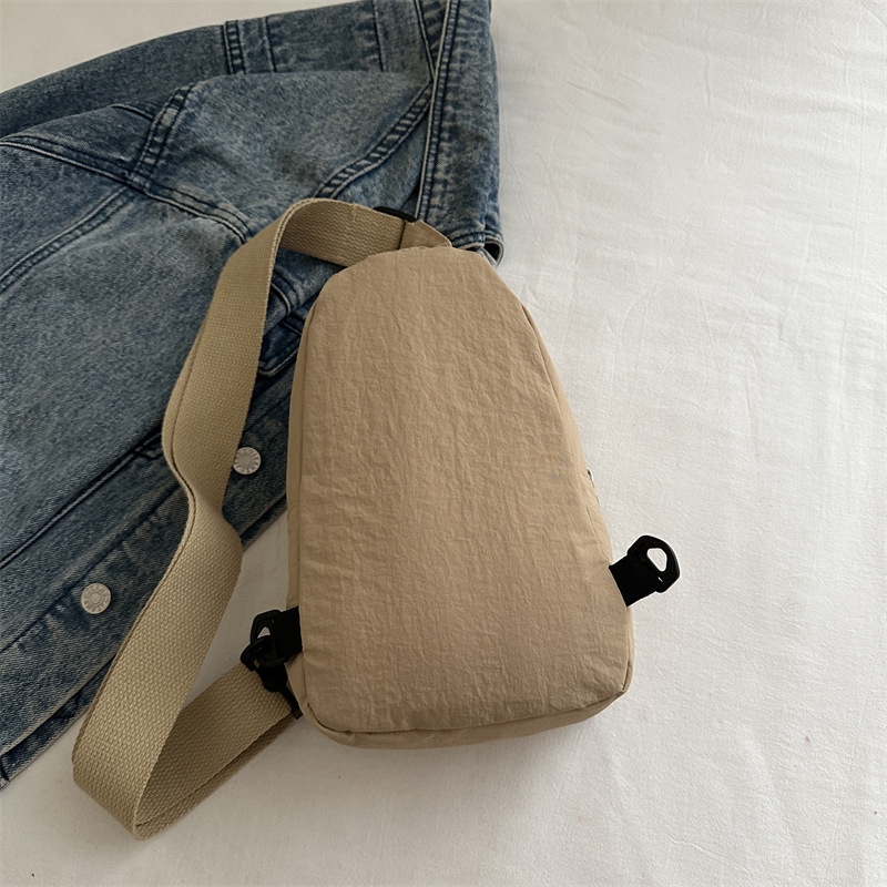 Notelli ženska nylon crossbody torba, ulični stil, jesen 2025, lagana, unutarnja pretinac za mobitel, zatvaranje na zip, vanjska otvorena pretinac