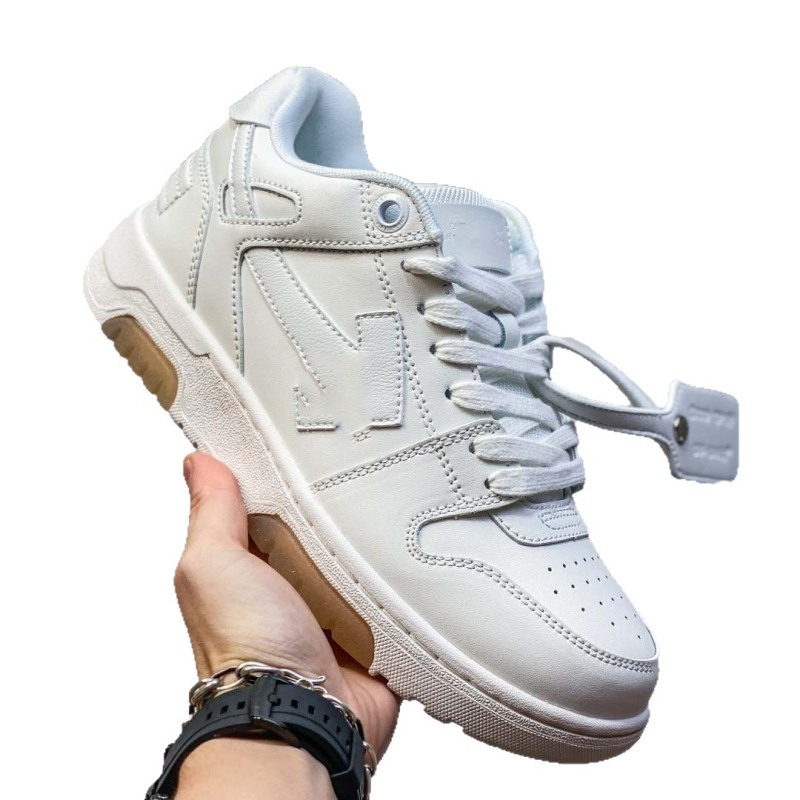 Λευκά sneakers για άνδρες και γυναίκες — άνετα και ευέλικτα, καθημερινά παπούτσια