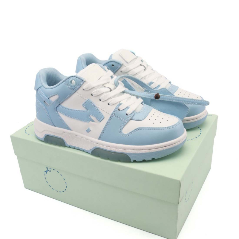 Λευκά sneakers για άνδρες και γυναίκες — άνετα και ευέλικτα, καθημερινά παπούτσια