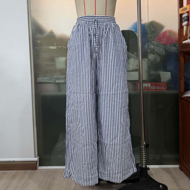Ženske lagane ljetne hlače s tankim materijalom i prugastim uzorkom, kaiš u struku, ravni kroj, udobne i široke nogavice, do poda, SU4083