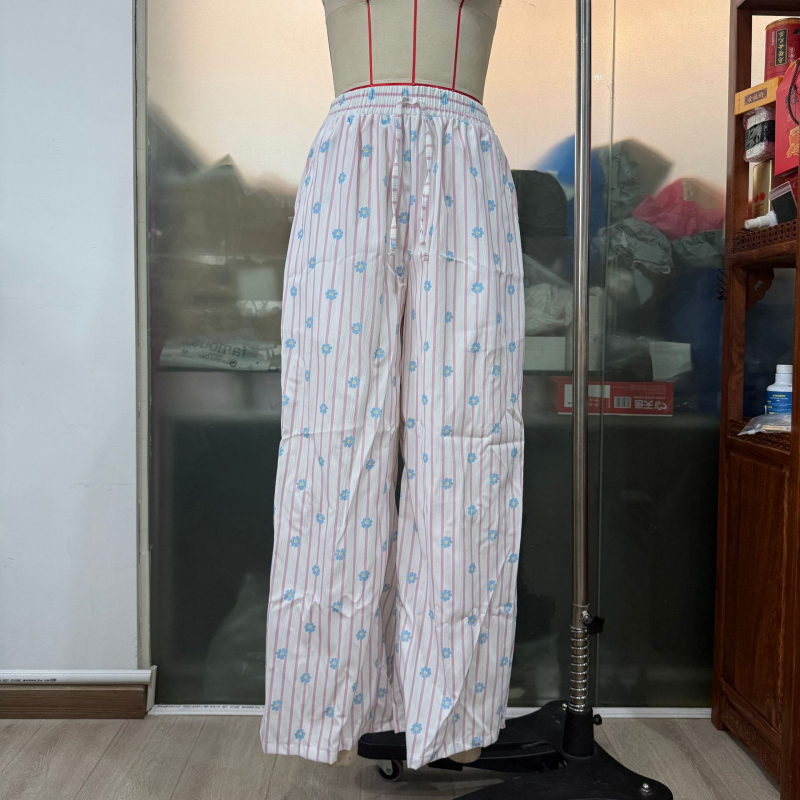 Ženske lagane ljetne hlače s tankim materijalom i prugastim uzorkom, kaiš u struku, ravni kroj, udobne i široke nogavice, do poda, SU4083