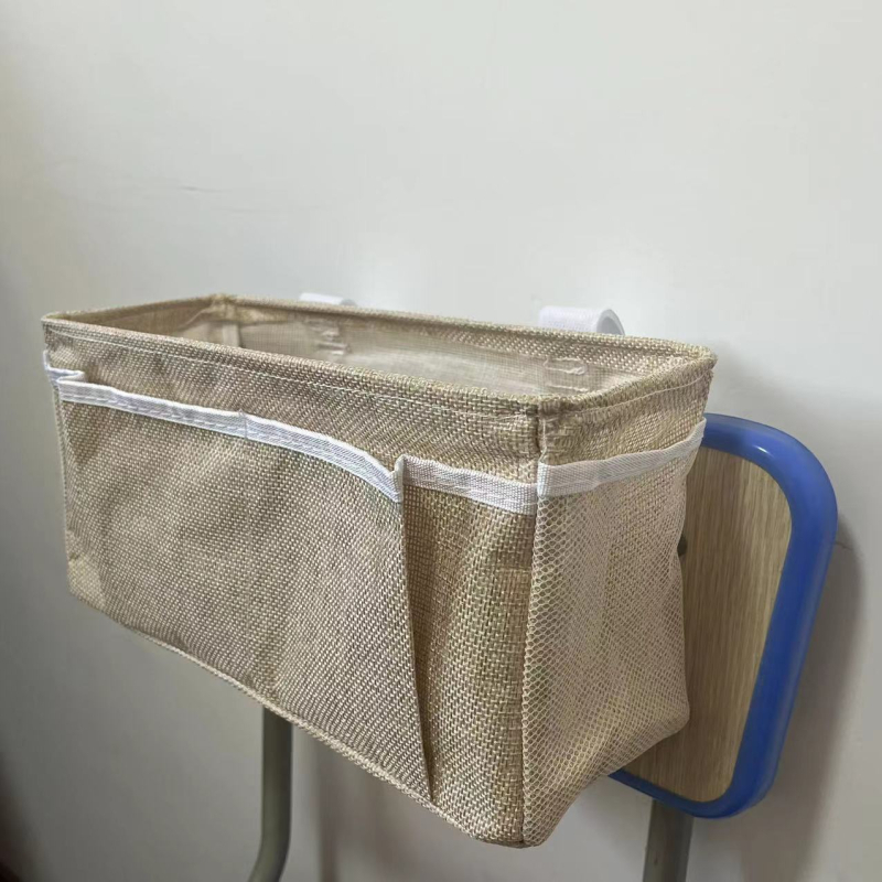 Vješeni organizator za pohranu uz kreveta, pogodan za studentski dom i dnevni boravak, od pamuk-lan tkanine.
