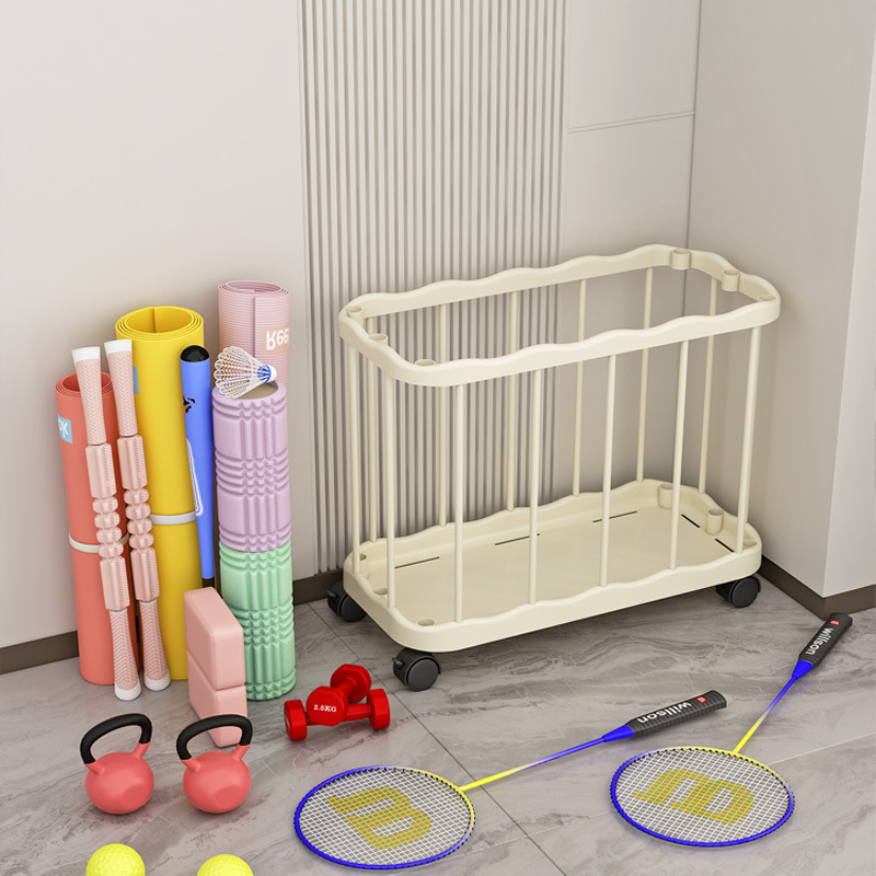 Minimalistička plastična košara za prljavo rublje s kotačićima za kupaonicu