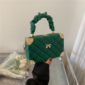 Ženska premium crossbody torbica s resicama i cilindričnim oblikom, širokim remenom – Vintage Boston torba, 2023
