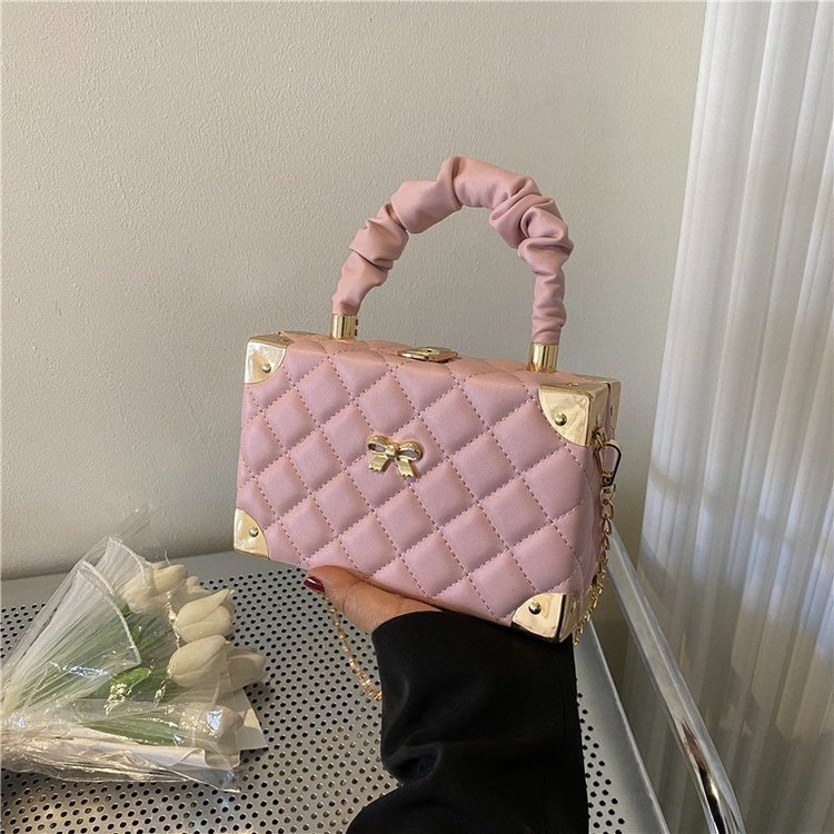 Ženska premium crossbody torbica s resicama i cilindričnim oblikom, širokim remenom – Vintage Boston torba, 2023