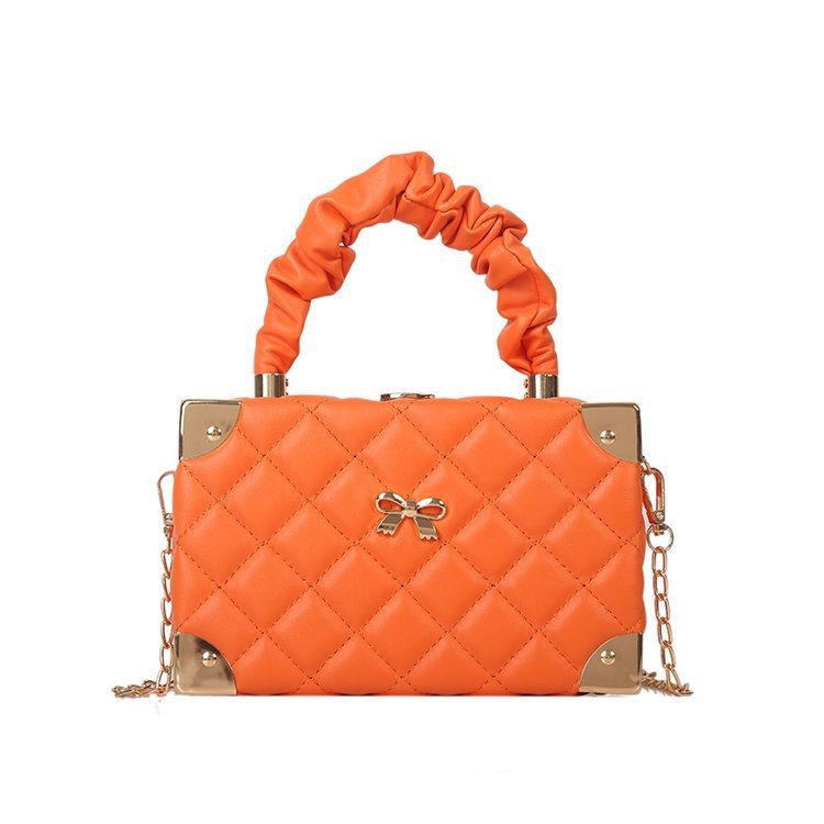 Ženska premium crossbody torbica s resicama i cilindričnim oblikom, širokim remenom – Vintage Boston torba, 2023