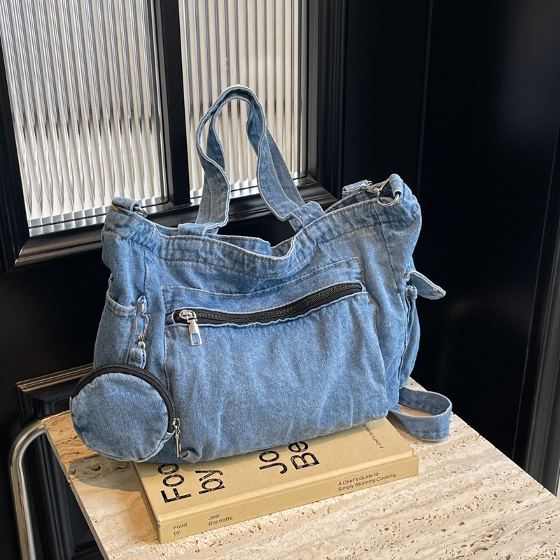 Ženska denim torba u japanskom stilu, jednobojna, 2026 novi model, svakodnevna tote torba s dugim remenom i velikim kapacitetom