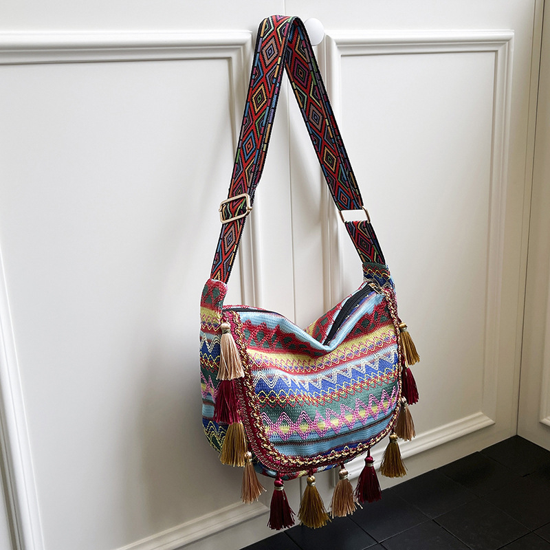 Ženska tote torba velike kapacitete s resicama, etnički žakard, za rame ili crossbody