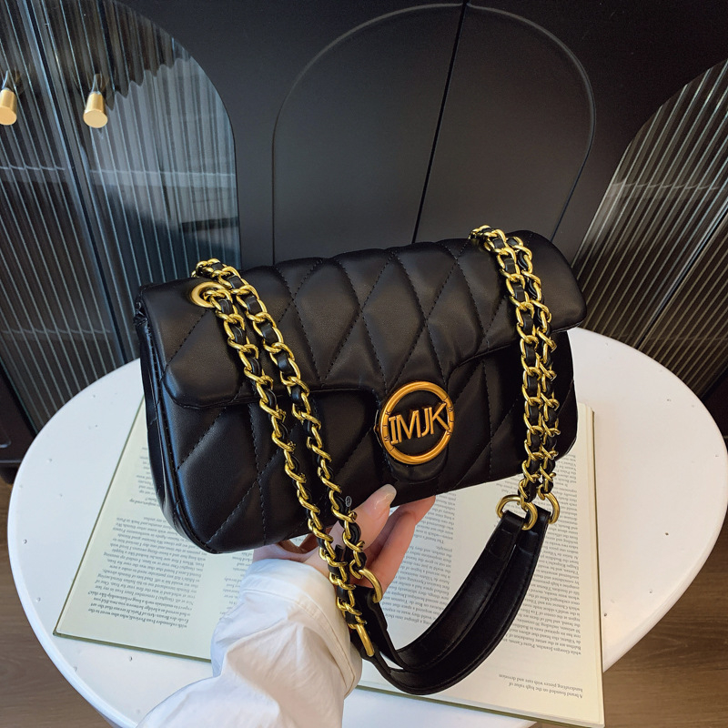 Ženska PU kožna lančana torba, mala kvadratna silueta, srednja veličina, gradski minimalistički stil, nošenje na ramenu ili crossbody, unutarnja džep za dokumente, poliester podstava, zatvaranje poklopcem