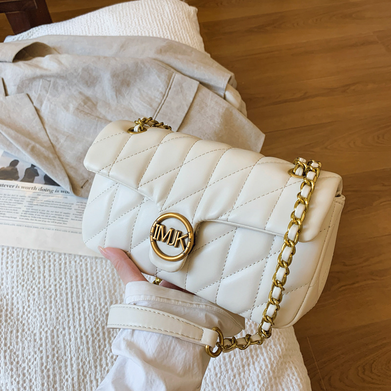 Ženska PU kožna lančana torba, mala kvadratna silueta, srednja veličina, gradski minimalistički stil, nošenje na ramenu ili crossbody, unutarnja džep za dokumente, poliester podstava, zatvaranje poklopcem