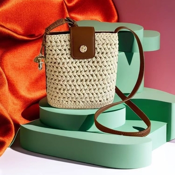 Mini pamuk torba Tote s poklopcem, rameni ili crossbody remen, džep na zip i džep za telefon, ljeto 2025