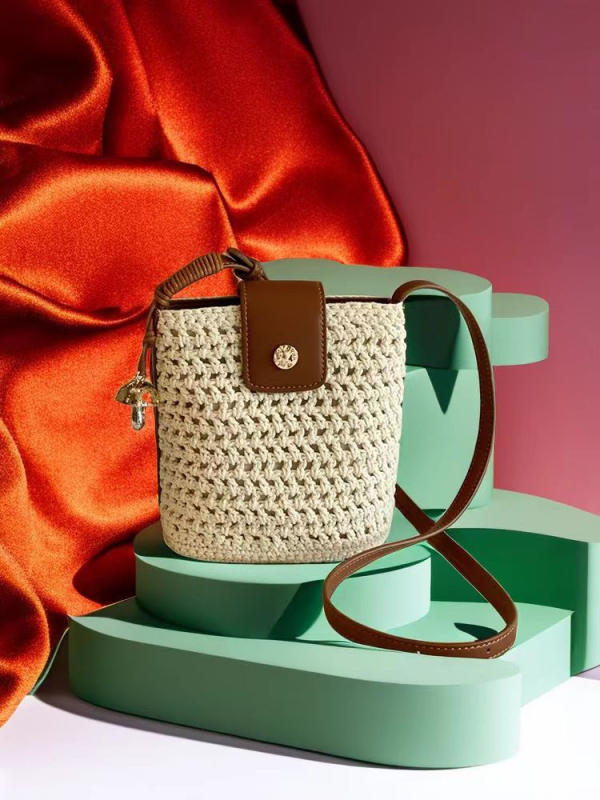 Mini pamuk torba Tote s poklopcem, rameni ili crossbody remen, džep na zip i džep za telefon, ljeto 2025