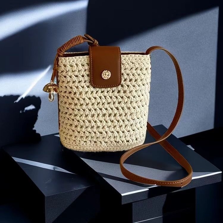 Mini pamuk torba Tote s poklopcem, rameni ili crossbody remen, džep na zip i džep za telefon, ljeto 2025