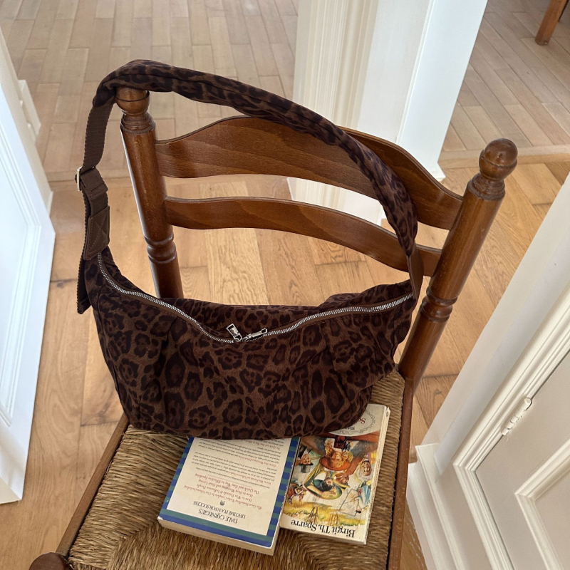 Ženska torbica s leopard printom, velika kapaciteta, korejski stil, jesen-zima 2025, svakodnevna crossbody torbica s jednom remenom