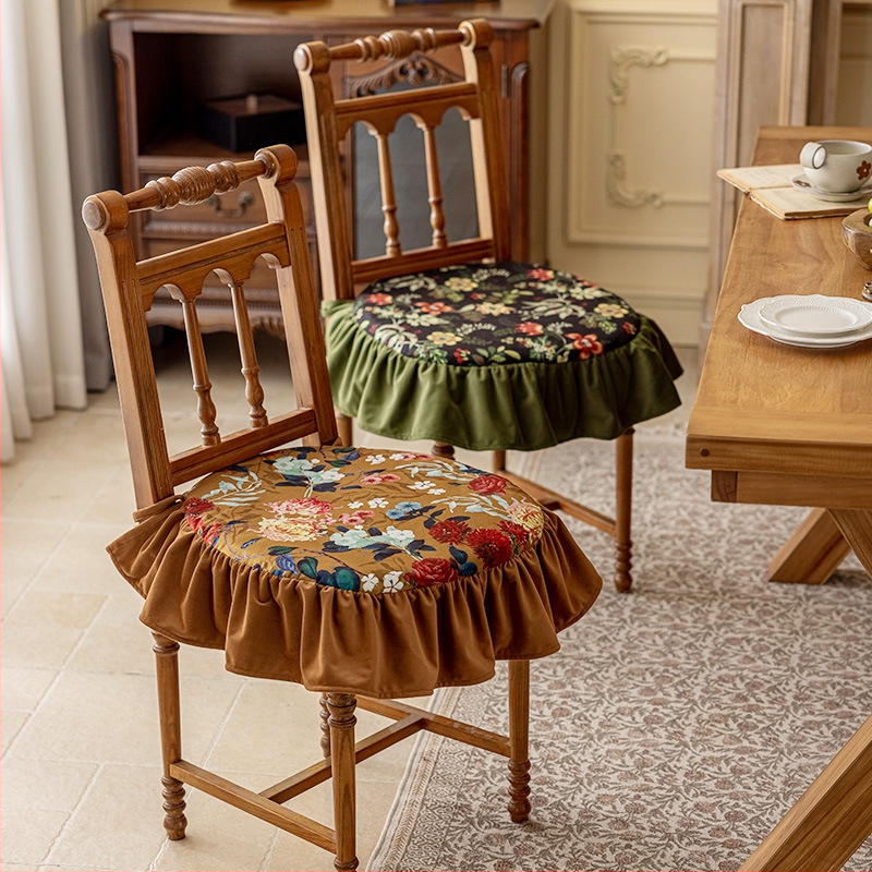 Vintage i elegantan jastuk za stolicu s volanima, kućna upotreba, otporan na pranje, protivklizni s remenom, u obliku potkove