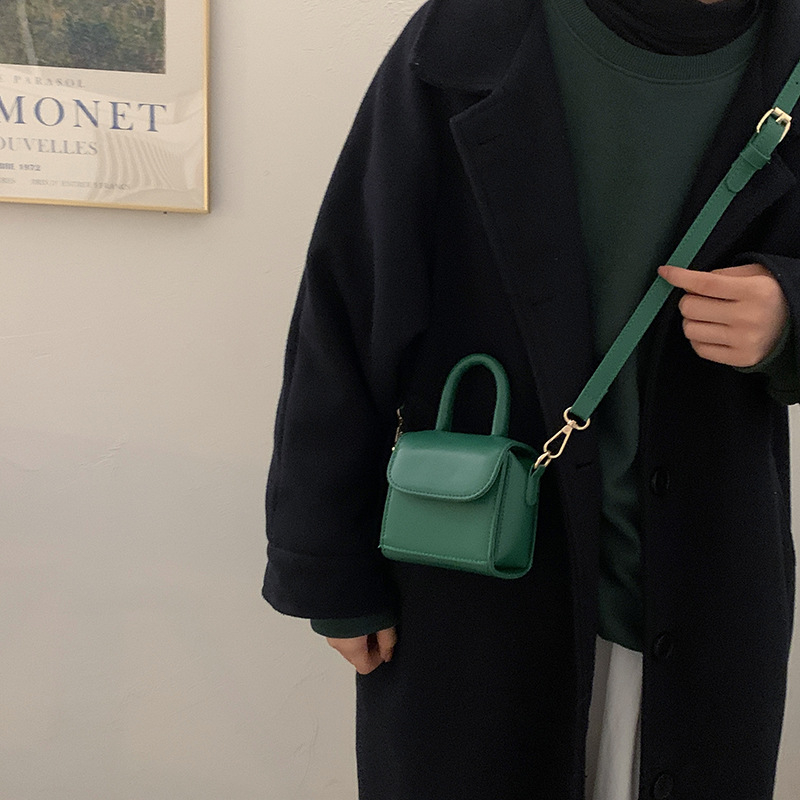 Ženska mini torbica 2021 – nova modna retro kvadratna crossbody torbica crvene boje