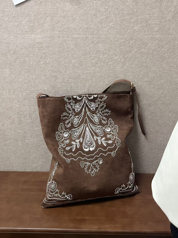 Boemska stilizirana nubuk kožna tote torba, velika kapaciteta, za nošenje na rame ili kao crossbody, za žene