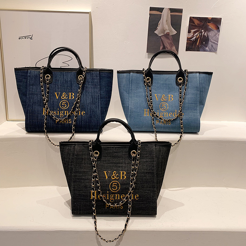 Ženska denim torba, 2025 novi model, velika kapaciteta, torba za rame ili crossbody, s izvezenim detaljima