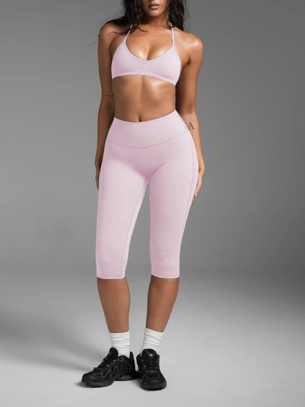 Joga set s halter vratom i sportskim grudnjakom te cropped hlače, od najlona i spandeksa, brzo se suše