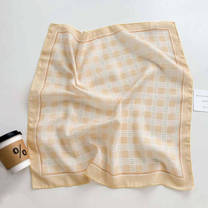 Poliester šal kvadratnog uzorka kariranog za žene, korejski stil, svestran šal za vrat ili za glavu, modni dodatak za proljeće, jesen i zimu, veličina 58×58 cm