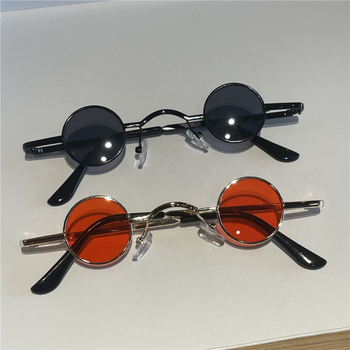 Gyerekeknek készült kerek szemüveg fémből készült kerettel, gyanta lencsékkel, UV375 védelem, aranyos fotó kelléke