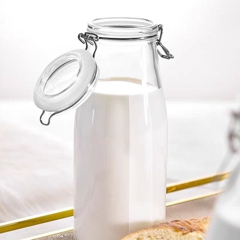 Staklena boca prehrambene kvalitete, zatvorena, s širokim otvorom za infuziju ženšena i domaćeg voćnog vina