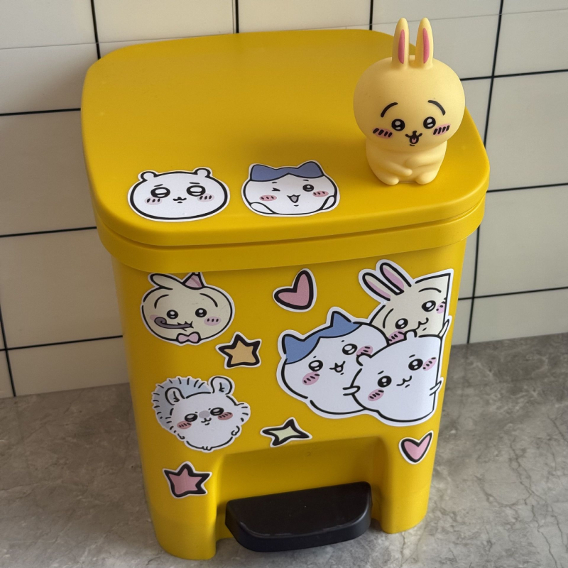Jiyi pedalni koš za kućnu upotrebu, 12 L — dnevni boravak, kuhinja, kupaonica, spavaća soba; sladak dizajn Usaki