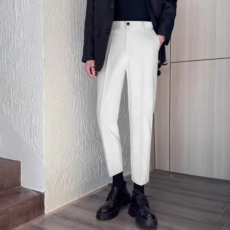 Muške crne hlače s flis podstavom, slim fit, ravni kroj, skraćena duljina za jesen-zimu