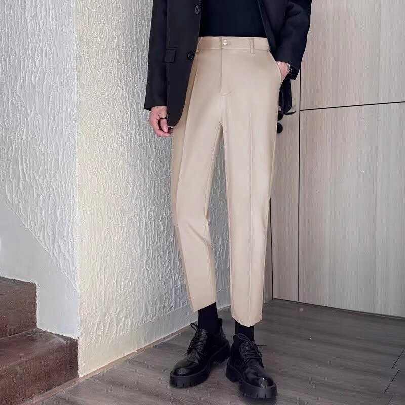 Muške crne hlače s flis podstavom, slim fit, ravni kroj, skraćena duljina za jesen-zimu