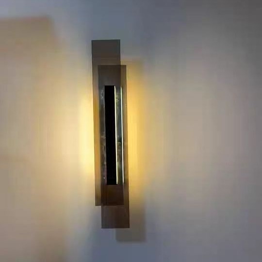 Industrijski stil linearna zidna LED svjetiljka, metalno kućište, akrilno sjenilo, 220V, 1 izvor svjetla, prekidač na zidu