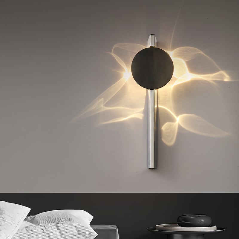 Punjavajuća talijanska minimalistička dizajnerska stenska lampa s učinkom svjetla i sjene, pogodna za dnevni boravak ili spavaću sobu.