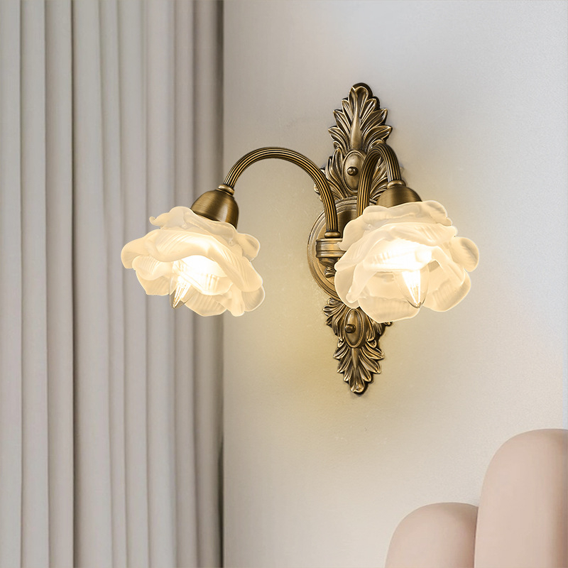 Američka vintage bakrena zidna lampa s staklenim sjenilom, europski stil za dnevni boravak i hodnik