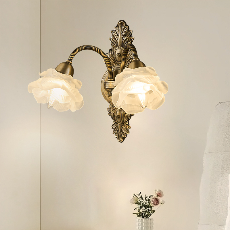 Američka vintage bakrena zidna lampa s staklenim sjenilom, europski stil za dnevni boravak i hodnik