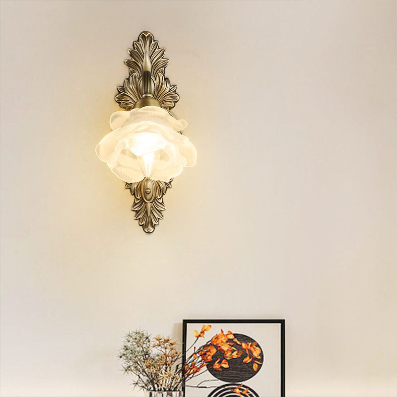 Američka vintage bakrena zidna lampa s staklenim sjenilom, europski stil za dnevni boravak i hodnik
