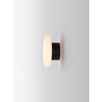Zidna lampa s geometrijskim kružnim oblikom, inspirirana drevnim gradskim pogonom – minimalistički nordijski stil, za dnevni boravak, hodnik i spavaću sobu.