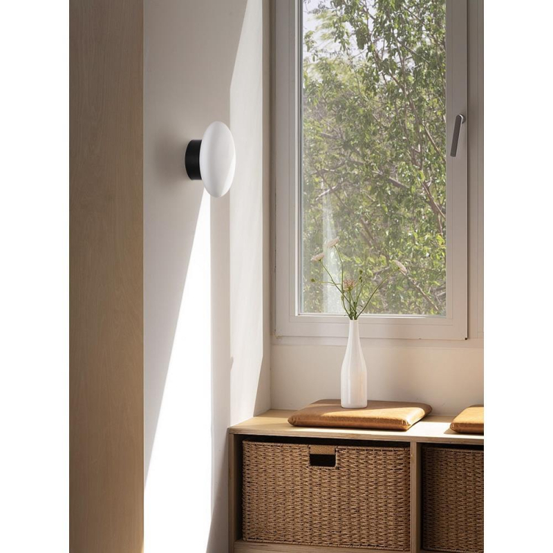 Zidna lampa s geometrijskim kružnim oblikom, inspirirana drevnim gradskim pogonom – minimalistički nordijski stil, za dnevni boravak, hodnik i spavaću sobu.