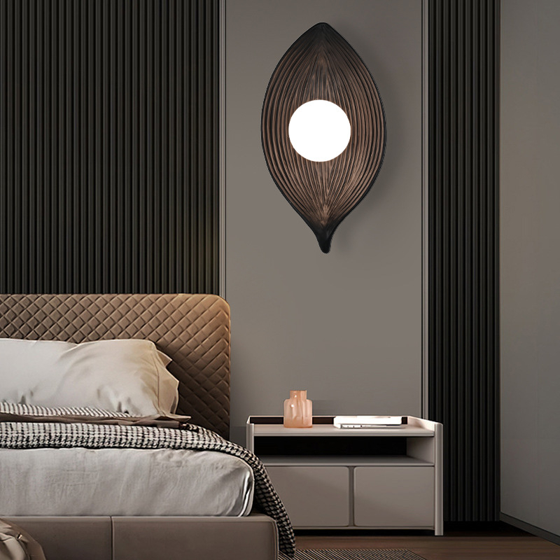 Nordijska zidna svjetiljka s listom za noćni ormarić, visokokvalitetni Wabi-Sabi stil, japanski minimalistički dizajn, spavaća soba u gostinjskom objektu, dekorativna zidna lampa za pozadinsku stijenu