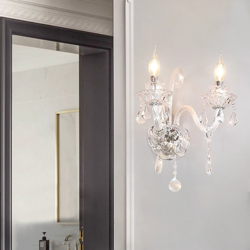 Kristalna zidna lampa u francuskom stilu za spavaću sobu, moderna minimalistička luksuzna zidna svjetiljka za dnevnu sobu